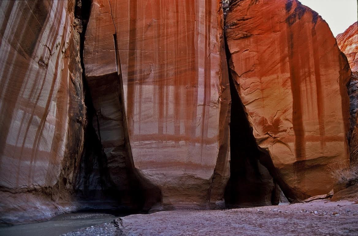 Take a Hike - 7 of the Grandest Adventures in the Southwest, Hiking Buckskin Gulch