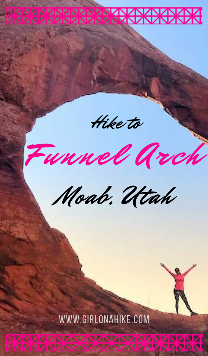 Hiking to Funnel Arch, Moab, Hiking in Moab with Dogs, Hiking in Utah with Dogs